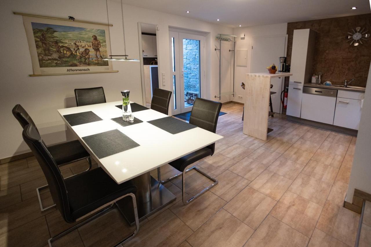 Ferienwohnung Burgblick Im Neuffener Tal Mit Sauna Und Wallbox Frickenhausen  Экстерьер фото